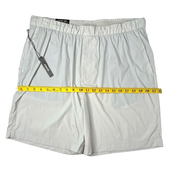 Michael Kors Men's Nylon Stretch Performance Shorts, Size XL, Aluminum - Picture 4 of 15